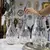 Foto de um(a) Antigo Conjunto Garrafa Licoreira Jarra Em Cristal Baccarat, da categoria de Garrafas, potes e jarros. Puro cristal francês ~ Baccarat ~Antigo e elegante conjunto com três peças para servir, sendo duas garrafas licoreiras e uma... Mostrado de uma perspectiva diferente. Vendido no marketplace Trésors.
