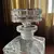 Foto de um(a) Antiga Garrafa Para Bebidas Whisky Cristal Tcheco Art Deco, da categoria de Garrafas. Antiga e majestosa garrafa em cristal Tcheco de excelente qualidade, lindo brilho natural, toda lapidada à mão. Meados do... Mostrado de uma perspectiva diferente. Vendido no marketplace Trésors.
