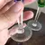 Foto de um(a) Antigo Par De Cálices Cristal Francês Baccarat Azul E Verde, da categoria de Taças. Antigo par de cálices em cristal francês Baccarat, corpo e hastes ricamente lapidados à mão, Cristal doublé verde e azul.... Mostrado de uma perspectiva diferente. Vendido no marketplace Trésors.