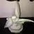 Foto de um(a) Antiga Grande Escultura Art Deco De Pombas Porcelana Alemã, da categoria de Escultura. Kathzhütte Thuringia by Hertwig & Co. Antigo e importante bloco escultórico em porcelana artística alemã, com filetes de... Mostrado de uma perspectiva diferente. Vendido no marketplace Trésors.