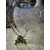 Foto de um(a) Antiga Bandeja Decorativa Com Alces Em Cristal Francês, da categoria de Bandejas. Para quem gosta de peças exclusivas.Antiga e grande bandeja em cristal francês, decorada com figuras de alces lapidados à... Mostrado de uma perspectiva diferente. Vendido no marketplace Trésors.