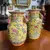 Foto de um(a) Antigo Raro Par Vaso Jarro Oriental Em Porcelana Japonesa, da categoria de Vasos. Antigo e especial par de vasos orientais em porcelana artística japonesa. Ricamente pintados à mão, decoração com flores e... Mostrado de uma perspectiva diferente. Vendido no marketplace Trésors.