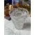 Foto de um(a) Antigo Raro Jarro Vaso Boca Larga Em Cristal Tcheco Lapidado, da categoria de Vasos. Antigo e clássico vaso artístico em cristal Tcheco lapidado à mão. Lapidação estrelada e ponta de diamante, uma beleza! Peça... Mostrado de uma perspectiva diferente. Vendido no marketplace Trésors.