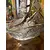 Foto de um(a) Antigo Centro De Mesa Vaso Cesta Decorativa Cristal Baccarat, da categoria de Cestos e Caixas. ~ Baccarat ~ Antiga cesta decorativa em cristal francês, peça super versátil para compor ambientes. Primorosa lapidação... Mostrado de uma perspectiva diferente. Vendido no marketplace Trésors.