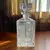 Foto de um(a) Antiga Garrafa Para Bebidas Whisky Cristal Tcheco Art Deco, da categoria de Garrafas. Antiga e majestosa garrafa em cristal Tcheco de excelente qualidade, lindo brilho natural, toda lapidada à mão. Meados do... Mostrado de uma perspectiva diferente. Vendido no marketplace Trésors.