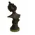 Foto de um(a) Antiga Escultura Busto Dama Assinado Pétit Bronze Francês, da categoria de Escultura. ~ Clochette ~Antiga e majestosa escultura artística representando busto feminino. Feita em pétit bronze francês de altíssima... Vendido no marketplace Trésors.