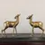 Foto de um(a) Antiga Escultura Francesa Alces Veados Em Bronze Art Deco, da categoria de Escultura. Imponente e perfeito bloco Art Deco com figuras de veados em bronze, base em mármore italiano. França, meados de... Mostrado de uma perspectiva diferente. Vendido no marketplace Trésors.
