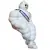Foto de um(a) Boneco Michelin, da categoria de Bonecos de arte. Rara figura publicitária do icônico mascote da marca de pneus Michelin, o Bibendum. Este boneco apresenta o design clássico... Mostrado de uma perspectiva diferente. Vendido no marketplace Trésors.