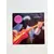 Foto de um(a) ​LP Money For Nothing - Dire Straits 1988, da categoria de LPs ou Discos de Vinil. LP Money For Nothing, Dire Straits, de 1988. Disco em perfeito estado. Mostrado de uma perspectiva diferente. Vendido no marketplace Trésors.