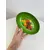 Foto de um(a) ​ Pequena travessa em metal da marca Metalma, da categoria de Travessas e tigelas. Pequeno bowl ou petisqueira em metal estampado e esmaltado da marca Metalma. Leves marcas do tempo e uso. Medidas: 18x13x4cm. Mostrado de uma perspectiva diferente. Vendido no marketplace Trésors.