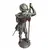Foto de um(a) Guerreiro Escultura Francesa do Século XIX - Petit Bronze, da categoria de Escultura. originária da França do século XIX. A peça representa a figura imponente de um guerreiro, rica em detalhes e com excelente... Mostrado de uma perspectiva diferente. Vendido no marketplace Trésors.