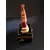 Foto de um(a) Caixinha de Porcelana Violino, Década de 2000, da categoria de Cestos e Caixas. Caixa em porcelana policromada com fecho em latão oxidado, década de 2000.A: 7,3 cm L: 4,8 cm P: 3,3 cm peso: 70g. Mostrado de uma perspectiva diferente. Vendido no marketplace Trésors.