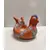 Foto de um(a) Galinha Porta Ovos em Terracota Nordestina, Motivo Floral, Década de 1980, da categoria de Outros objetos decorativos. Galinha porta ovos em terracota nordestina com decupage policromada motivo floral e vitrificada, década de 1980. A: 16 cm L:... Mostrado de uma perspectiva diferente. Vendido no marketplace Trésors.