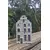 Foto de um(a) Rara Miniatura Casinha Holandesa KLM Bols Delft Nº 84, da categoria de Outros colecionáveis. Linda e autêntica casinha de porcelana holandesa Delft Blue, distribuída exclusivamente aos passageiros da classe executiva... Mostrado de uma perspectiva diferente. Vendido no marketplace Trésors.