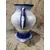 Foto de um(a) Vaso Borrão Anos 60, da categoria de Vasos. Vaso borrão com alças, sem marca do fabricante e com marcas do tempo mas sem tirar sua beleza, década de 1960.A: 19,5 cm /... Mostrado de uma perspectiva diferente. Vendido no marketplace Trésors.
