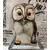 Foto de um(a) Cachepô Coruja Anos 50, da categoria de Cachepot. Coruja em porcelana policromada com olhos de vidro, década de 1950, com restauro antigo. Pode ser usada como porta treco ou... Mostrado de uma perspectiva diferente. Vendido no marketplace Trésors.