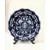Foto de um(a) Prato em Porcelana Azul e Branca, Década de 1980, da categoria de Pratos Decorativos. Prato em porcelana azul e branca com folhas e arabescos e borda ondulada, bem característico das porcelana turcas, década de... Mostrado de uma perspectiva diferente. Vendido no marketplace Trésors.