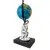 Foto de um(a) O Pensador Prata, da categoria de Globos. O Pensador prata globo terrestre o pensador em porcelana prata e base em madeira ebanizada. Peça única pelo designer... Vendido no marketplace Trésors.