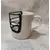 Foto de um(a) Mug Castiçal, da categoria de Castiçais. Castiçal ou palmatória: em porcelana branca com grade em metal suporte para vela em porcelana. Releitura de uma caneca,... Mostrado de uma perspectiva diferente. Vendido no marketplace Trésors.