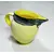 Foto de um(a) Cremeira Amarelinha Anos 70, da categoria de Cremeiras. Cremeira em porcelana amarela e cinza, década de 1970.A: 12cm / Diâmetro: 6cm peso: 354g. Mostrado de uma perspectiva diferente. Vendido no marketplace Trésors.