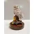 Foto de um(a) Coruja em Resina e Imbuia, Década de 1990, da categoria de Modelos e estatuetas. Coruja de resina policromada e base de imbuia, década de 1990. A: 14 cm Diâmetro da base: 9 cm Peso: 208 g. Mostrado de uma perspectiva diferente. Vendido no marketplace Trésors.