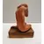 Foto de um(a) Escultura em Terracota, Artista Dante Castelani, 1995, da categoria de Escultura. Escultura em terracota tendo como tema figura feminina com base emmadeira. Artista é dante castelani datada de 1995,... Mostrado de uma perspectiva diferente. Vendido no marketplace Trésors.