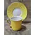 Foto de um(a) Par de Xícaras Gibo Bav anos 50, da categoria de Xícaras. Par de xícaras de cafézinho em porcelana frisada uma amarela e outra verde com filete dourado e resquícios na alça, década... Mostrado de uma perspectiva diferente. Vendido no marketplace Trésors.