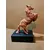Foto de um(a) Escultura Equina, da categoria de Escultura. Escultura equina em técnica mista com pátina terracota e base em madeira ebanizada. Peça única pelo artista marcelus ribas... Mostrado de uma perspectiva diferente. Vendido no marketplace Trésors.