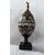 Foto de um(a) Ovodama, Ovo em Cerâmica com Decoupage, Década de 1980, da categoria de Escultura. Ovodama: ovo em cerâmica, década de 1980, com decoupage de imagens clássicas de mulheres de várias épocas, com uma pomba em... Mostrado de uma perspectiva diferente. Vendido no marketplace Trésors.
