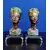 Foto de um(a) Escultura Nefertiti em resina anos 80, da categoria de Escultura. Escultura em resina policromada de Nefertiti com base em granito e pés em metal dourado, década de 1980 (a base é atual)... Mostrado de uma perspectiva diferente. Vendido no marketplace Trésors.