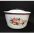 Foto de um(a) Bowl Esmaltado, Década de 1990, da categoria de Travessas e tigelas. Bowl esmaltado e com tampa. Branco com motivo floral. Made in china, anos 1990. A: 13 cm Diâmetro: 25,4 cm peso: 513 g. Mostrado de uma perspectiva diferente. Vendido no marketplace Trésors.