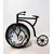 Foto de um(a) Relógio Quartzo Bike Tintim, da categoria de Relógios de mesa. Bike tintin com relógio quartzo. Divertido e colecionável, peça única. A: 21,5 cm / L: 28 cm / P: 6 cm peso: 463 g. Mostrado de uma perspectiva diferente. Vendido no marketplace Trésors.
