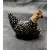 Foto de um(a) Galinha D'Angola, Arte Kaiagang, Década de 1980, da categoria de Modelos e estatuetas. Galinha d'angola esculpida em madeira arte pelos índiginas kaigang do sul do país, década de 1980. A: 7 cm L: 5 cm P: 10,5... Mostrado de uma perspectiva diferente. Vendido no marketplace Trésors.
