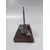 Foto de um(a) Escultura O Ciclista em Resina e Imbuia, Década de 1980, da categoria de Escultura. O ciclista: escultura em resina com pátina bronze envelhecido, base em imbuia. Década de 1980 não apresenta registro do... Mostrado de uma perspectiva diferente. Vendido no marketplace Trésors.
