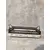Foto de um(a) Bandeja Madeira de Demolição, da categoria de Bandejas. Bandeja de madeira de demolição descascada e selada, grega em ferro com alças na cor bronze escuro e pezinhos de madeira. A:... Mostrado de uma perspectiva diferente. Vendido no marketplace Trésors.
