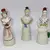 Foto de um(a) Antiga Coleção Garrafinhas Licor Francês Cazanove Bordeaux, da categoria de Garrafas, potes e jarros. Antiga coleção com 3 garrafinhas de licor Cazanove Bordeaux, em porcelana francesa. Altura 15cm cada. Mostrado de uma perspectiva diferente. Vendido no marketplace Trésors.