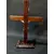 Foto de um(a) Cristo Na Cruz Anos 40, da categoria de Objetos religiosos e espirituais. Cristo na cruz: cristo em pó de mármore com cruz em madeira entalhada, década de 1940 Mede: 43,5cm de altura x 25cm de... Mostrado de uma perspectiva diferente. Vendido no marketplace Trésors.