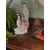 Foto de um(a) Geisha Oriental, da categoria de Modelos e estatuetas. Estatueta decorativa oriental em porcelana, representando uma geisha sentada. A peça destaca-se pela riqueza de detalhes na... Mostrado de uma perspectiva diferente. Vendido no marketplace Trésors.