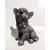 Foto de um(a) Bibelô cão Chihuahua Anos 70, da categoria de Modelos e estatuetas. Cachorro em gesso da raça chiuahua com colera de strass, década de 1970. A: 17 cm L: 9 cm P: 12 cm / peso: 718 g. Mostrado de uma perspectiva diferente. Vendido no marketplace Trésors.