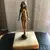 Foto de um(a) Antiga Escultura Erótica Sensual Jovem Nua Bronze Art Deco, da categoria de Escultura. Antiga e legítima escultura em bronze francês, com base em mármore, representando jovem nua. Muito decorativa e... Mostrado de uma perspectiva diferente. Vendido no marketplace Trésors.