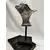 Foto de um(a) Escultura Torso Feminino em Alumínio, Década de 2000, da categoria de Escultura. Escultura torso feminino, fundido em alumínio, haste em vergalhão e base madeira, ambas ebanizadas, década de 2000. Material... Mostrado de uma perspectiva diferente. Vendido no marketplace Trésors.