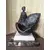 Foto de um(a) Escultura Guerreiro Africano Anos 80, da categoria de Escultura. Escultura de guerreiro africano em resina com pátina marrom envelhecida e base em mármore marrom imperador e travertino.... Mostrado de uma perspectiva diferente. Vendido no marketplace Trésors.