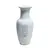 Foto de um(a) Vaso oriental com decorações de pavões, da categoria de Vasos. vaso oriental de porcelana branca esmaltada, decorado com com pintura policromada de pavões e peônias acompanhada de rico... Mostrado de uma perspectiva diferente. Vendido no marketplace Trésors.