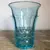 Foto de um(a) Antigo Vaso Art Deco Libochovice Glass Cristal Tcheco, da categoria de Vasos. Libochovice Glass. Antigo vaso em vidro artístico, da famosa manufatura tcheca Libochovice Glass. Década de 1930/40. Período... Mostrado de uma perspectiva diferente. Vendido no marketplace Trésors.