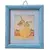 Foto de um(a) Encanto Vintage: Quadro Decorativo de Marmelo, da categoria de Gravuras. Este delicado quadro pequeno de 15x13cm traz uma charmosa ilustração clássica de um marmelo em tons suaves, emoldurada por... Vendido no marketplace Trésors.