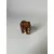 Foto de um(a) Escultura de elefante, da categoria de Modelos e estatuetas. Pequeno elefante esculpido na madeira Mede: 6 x 5 cm. Mostrado de uma perspectiva diferente. Vendido no marketplace Trésors.