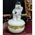 Foto de um(a) Porta Jóias Snow Anos 90, da categoria de Porta-Jóias. Porta jóias boneco de neve em porcelana com fecho em latão, década de 1990 A: 10 cm A do porta joias: 3,5 cm Diâmetro 5,5... Mostrado de uma perspectiva diferente. Vendido no marketplace Trésors.