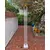 Foto de um(a) Luminária de piso estilo Torchiere pós-moderna dos anos 1980 - designer Robert Sonneman, da categoria de Luminárias de chão. Esta é uma Luminária de piso estilo Torchiere pós-moderna dos anos 1980, desenhada pelo renomado designer Robert Sonneman... Mostrado de uma perspectiva diferente. Vendido no marketplace Trésors.