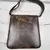 Foto de um(a) Bolsa Feminina Vintage Anos 70 Marrom Tiracolo Ajustável Rara Brechó, da categoria de Bolsas. Bolsa vintage original dos anos 70, usada, de brechó, em excelente estado de conservação para uma peça com mais de 50 anos.... Mostrado de uma perspectiva diferente. Vendido no marketplace Trésors.