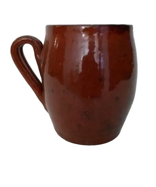 Foto de um(a) Jarra Esmaltada em Terracota, Déc. 1940, da categoria de Garrafas, potes e jarros. Jarra esmaltada em terracota, década de 1940. A: 11cm / D: 8cm Peso: 400g. Vendido no marketplace Trésors.